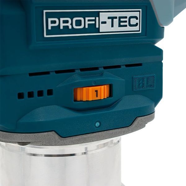 Акумуляторний фрезер PROFI-TEC PRD4020 &mdash; Brushless, цанги 6/8 мм, похила та занурювальна бази, АКБ 3 А&middot;год, ЗП і сумка 0390784 фото