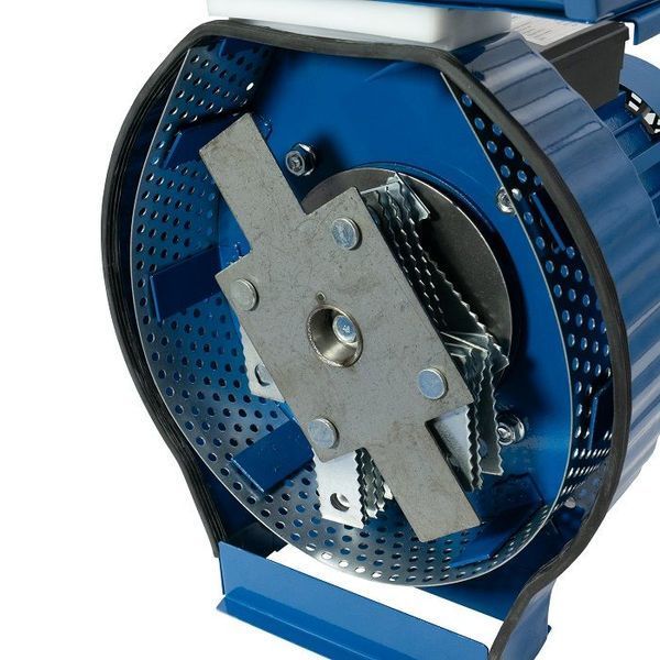 Кормоподрібнювач PROFI-TEC PFC4200 (2700 Вт) 9806868 фото